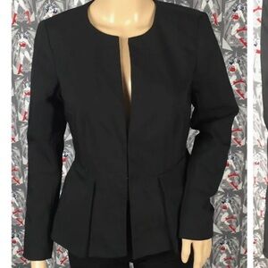 Apt 9 Torie jacket, size 6 black collarless fitted peplum